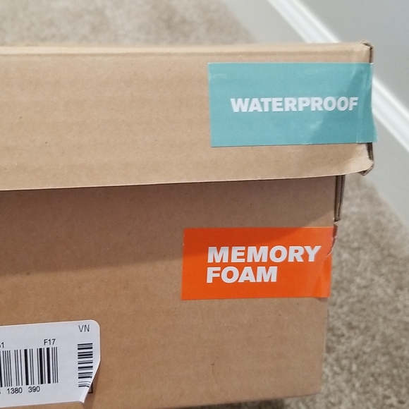 Men's Sperry Water Boots - Picture 11 of 11